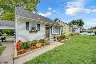 141 Liberty Blvd, Pohatcong Township, NJ 08865 - Photo 2