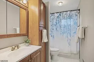 73 Centerton Dr, Parsippany, NJ 07054 - Photo 22