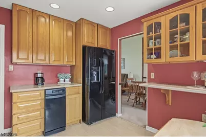 73 Centerton Dr, Parsippany, NJ 07054 - Photo 10