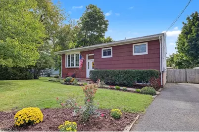 73 Centerton Dr, Parsippany, NJ 07054 - Photo 1