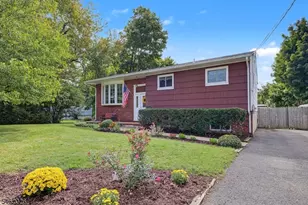 73 Centerton Dr, Parsippany, NJ 07054 - Photo 1