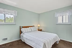 73 Centerton Dr, Parsippany, NJ 07054 - Photo 12