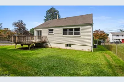 492 Herrick Dr, Rockaway Township, NJ 07801 - Photo 18