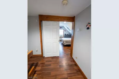 435 Washington St, Carlstadt, NJ 07072 - Photo 8