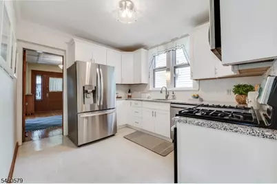 674 Prospect St, Maplewood, NJ 07040 - Photo 18