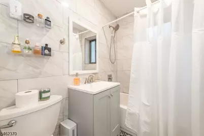 245 Anderson St #1A, Hackensack, NJ 07601 - Photo 12
