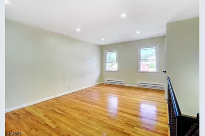 46 Hobson St #2, Bloomfield, NJ 07003 - Photo 4