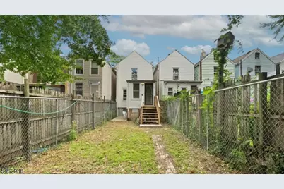 265 S 18th St, Newark, NJ 07103 - Photo 4
