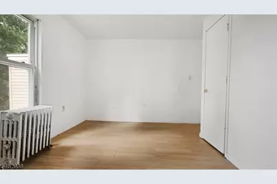 265 S 18th St, Newark, NJ 07103 - Photo 6