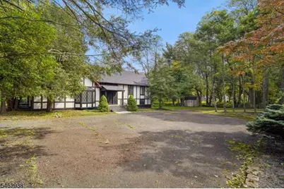 2 Twin Brooks Trail, Chester, NJ 07930 - Photo 8