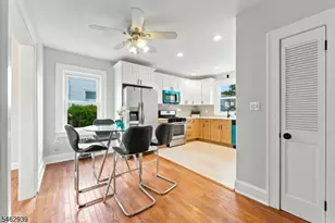 116 E Webster Ave, Roselle Park, NJ 07204 - Photo 12