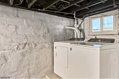 116 E Webster Ave, Roselle Park, NJ 07204 - Photo 40