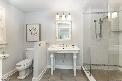9 Garthwaite Ter, Maplewood, NJ 07040 - Photo 24