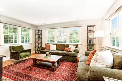 9 Garthwaite Ter, Maplewood, NJ 07040 - Photo 16