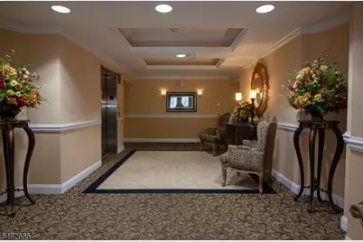 2202 Avery Ct, Franklin Township, NJ 08873 - Photo 2