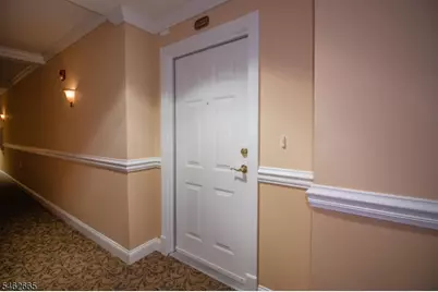 2202 Avery Ct, Franklin Township, NJ 08873 - Photo 4