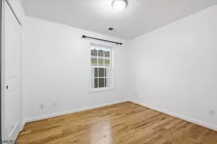 28 Davis St, Harrison, NJ 07029 - Photo 30