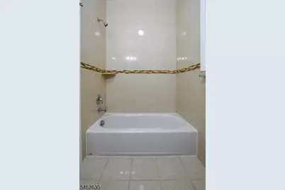 28 Davis St, Harrison, NJ 07029 - Photo 16