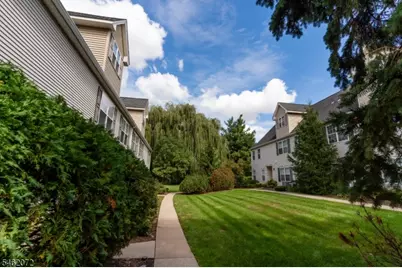 207 Cambridge Ct, Clifton, NJ 07014 - Photo 34