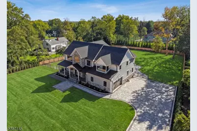 9 Blackbirch Rd, Scotch Plains Township, NJ 07076 - Photo 2