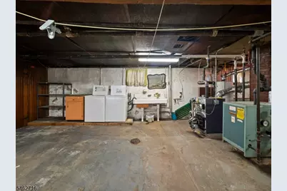 411 Hazel St, Clifton, NJ 07011 - Photo 38
