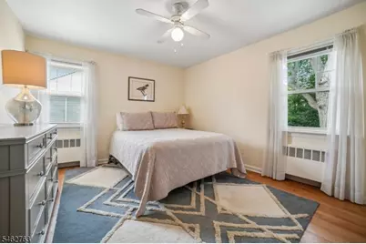 926 Steib Ter, Union Township, NJ 07083 - Photo 10