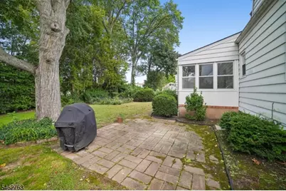 926 Steib Ter, Union Township, NJ 07083 - Photo 18