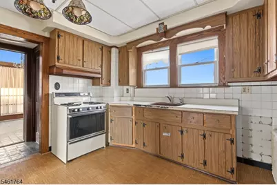 11 Elmer St, Raritan, NJ 08869 - Photo 18