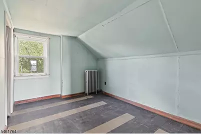 11 Elmer St, Raritan, NJ 08869 - Photo 32