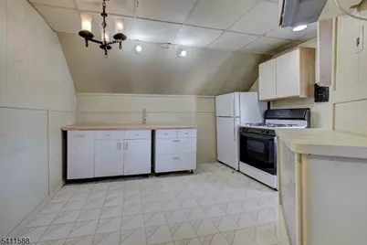 10 S Prospect St, Verona, NJ 07044 - Photo 26