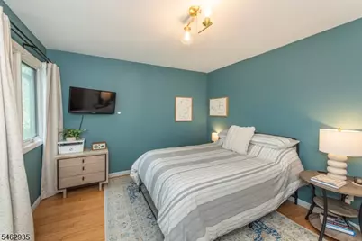 149 Clarken Dr, West Orange Township, NJ 07052 - Photo 20