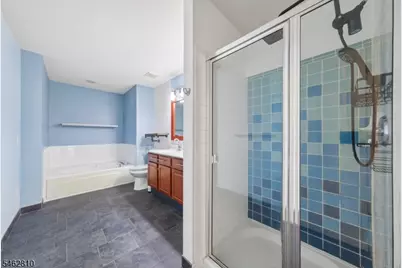135 Riverwalk Way #135, Clifton, NJ 07014 - Photo 12