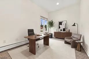 16 Sunset Dr, Nutley, NJ 07110 - Photo 8