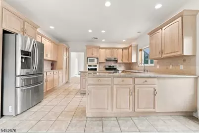 16 Sunset Drive, Nutley, NJ 07110 - Photo 4