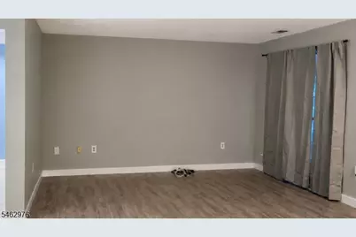 216 Sapphire Ln #216, Franklin Township, NJ 08823 - Photo 6