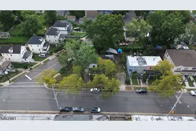 1337 S 2nd St, Plainfield, NJ 07063 - Photo 32