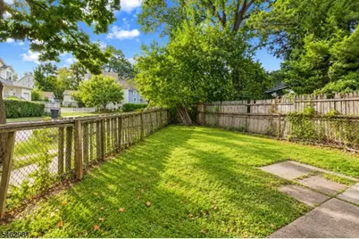 1337 S 2nd St, Plainfield, NJ 07063 - Photo 30