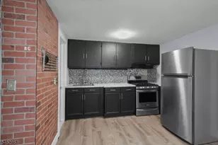 1337 S 2nd St, Plainfield, NJ 07063 - Photo 8