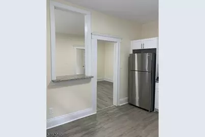 334 Bloomfield Ave #6, Montclair, NJ 07042 - Photo 4