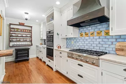 52 Division, 75 Valley View, Summit, NJ 07901 - Photo 8