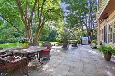 52 Division, 75 Valley View, Summit, NJ 07901 - Photo 10