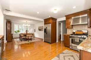 157 Laurel Ave, Livingston, NJ 07039 - Photo 12