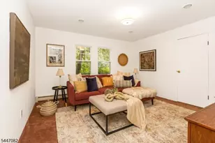 157 Laurel Ave, Livingston, NJ 07039 - Photo 24