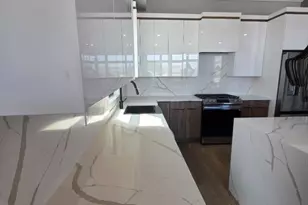 101 Thorne St, Jersey City, NJ 07307 - Photo 6