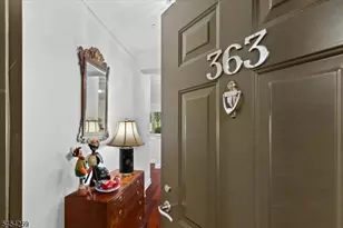 363 Victoria Dr, Bridgewater, NJ 08807 - Photo 2