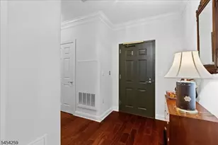 363 Victoria Dr, Bridgewater, NJ 08807 - Photo 4