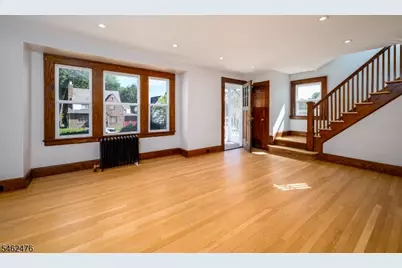 160 Clairmont Ter, Orange, NJ 07050 - Photo 4