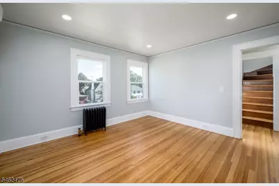 160 Clairmont Ter, Orange, NJ 07050 - Photo 14