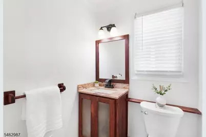 24 Fleetwood Dr, Rockaway Township, NJ 07866 - Photo 14