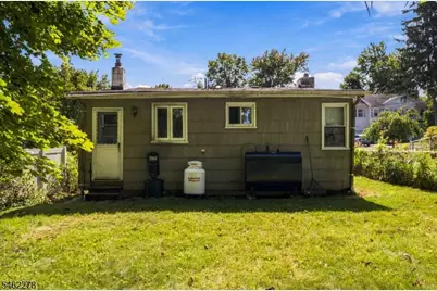 68 Glenwood Ave, Parsippany, NJ 07034 - Photo 16